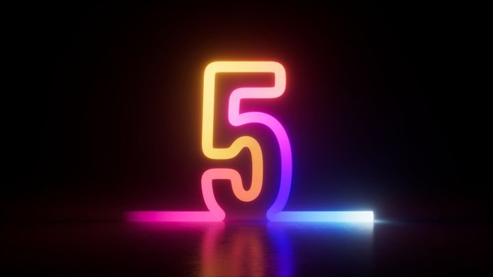 A glowing neon number five. 3d rendering of digital symbol 5 in yellow pink and blue gradient against a dark background
